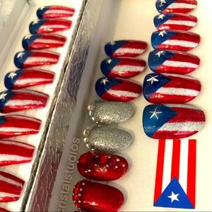 Full Set of 24 Puerto Rican Flag Press On Nails